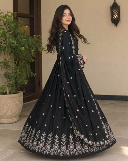 Embroidered Long Flare Maxi With Embroidered Dupatta – 3 Piece Party Wear